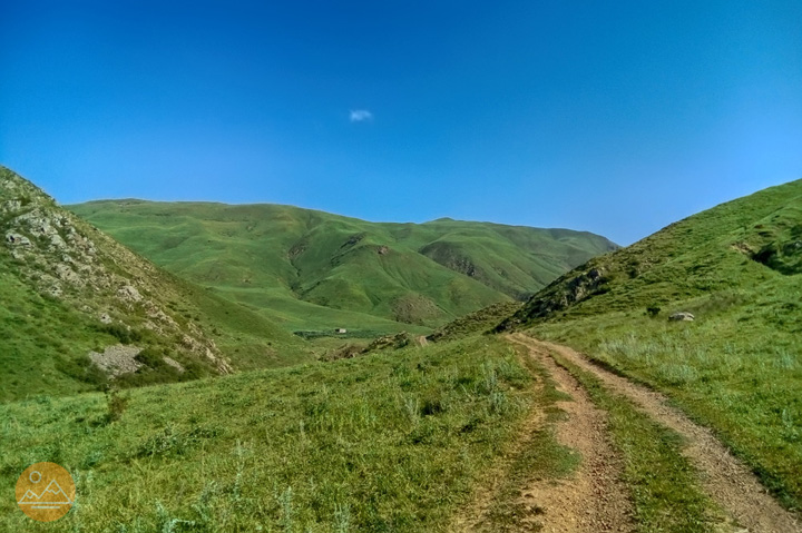 Hiking from Trchkan waterfall to Gogaran village in Armenia