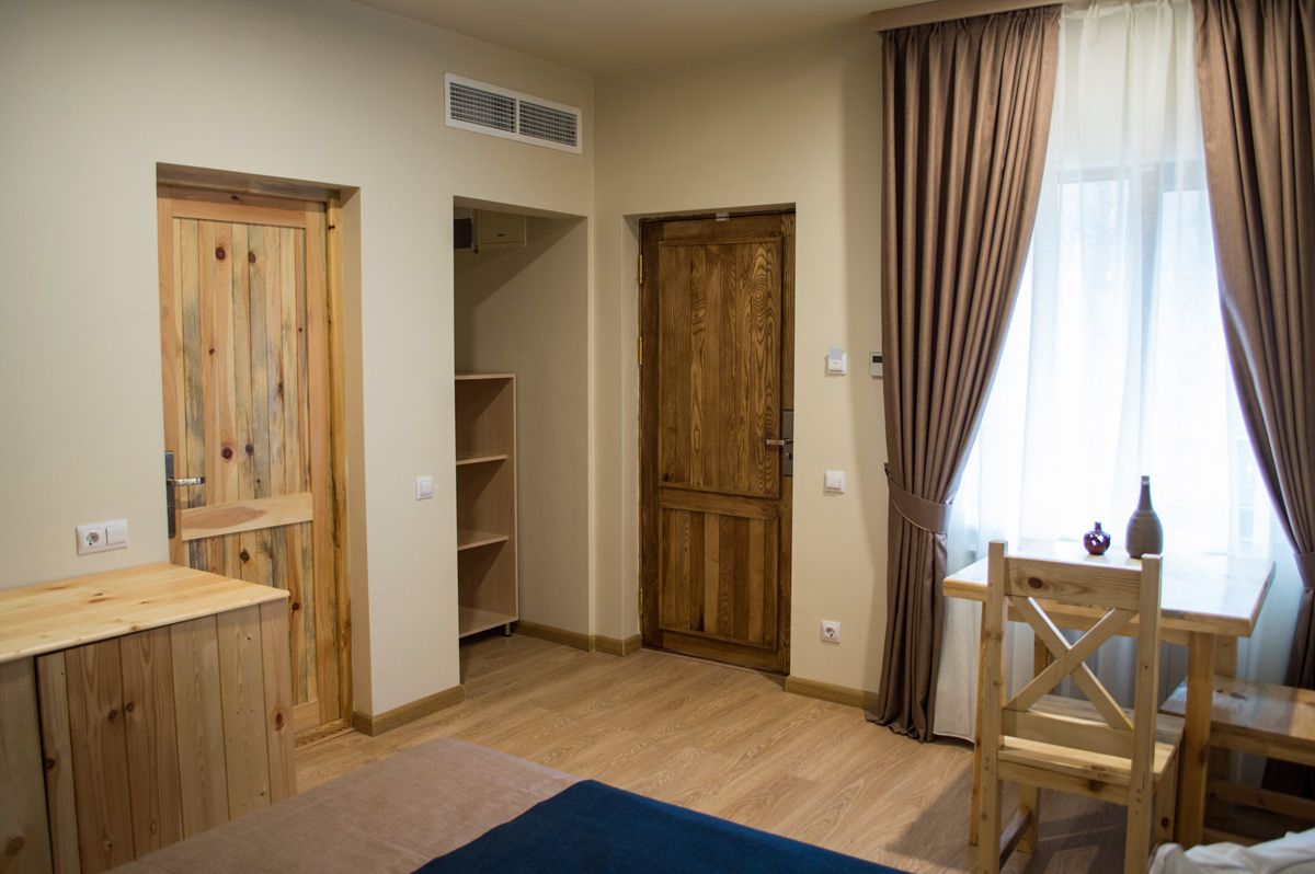 Ecokayan Dilijan Resort Hotel: Rooms and Cottages